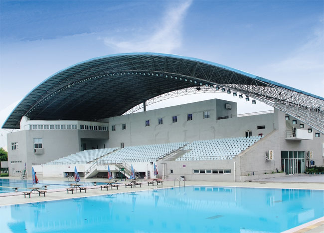 普兰店游泳馆网架